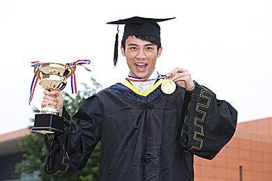 《中世纪王朝》公布上市后更新计划和2022年主机版发布计划